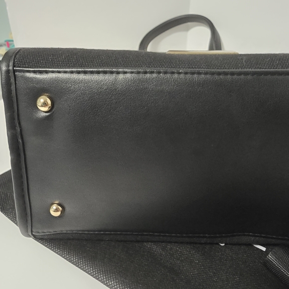 Versace Fragrances Engraved Gold Tone Black Canvas Gold Pattern Tote Handbag New - Picture 10 of 16